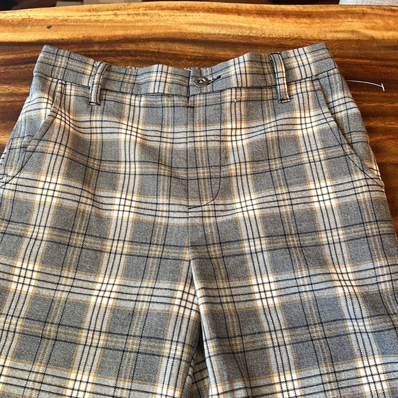 TILLYS- FULL TILT PLAID NEW SMALL PANTS PERFECT FOR FALL & WINTER CUFFED ANKLES - Picture 2 of 6